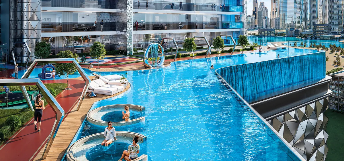 Infinity pool and jacuzzi deck at Diamondz by Danube